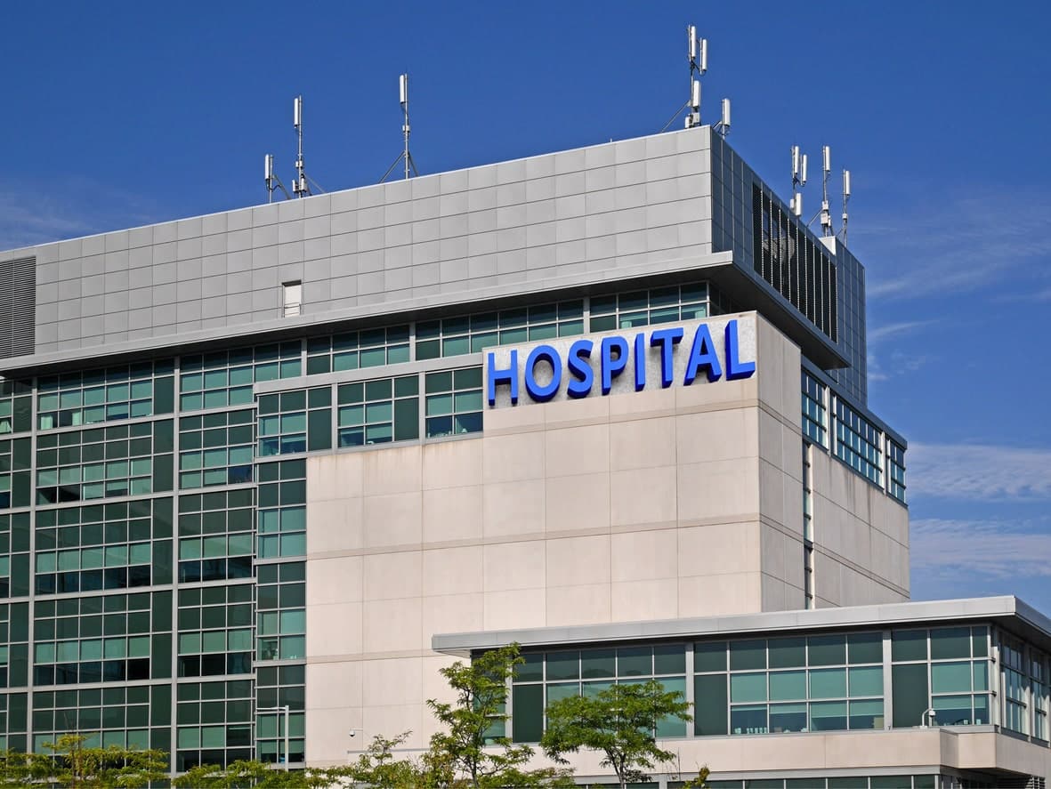 hospitals and medical centers in napa